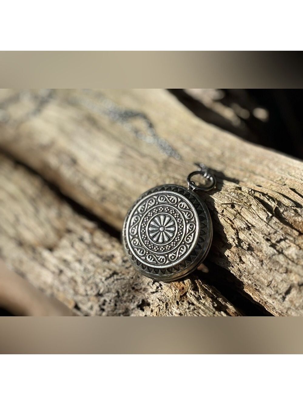 Vintage Style Silver Tone Locket Pendant Long Chain Secret Compartment Necklace